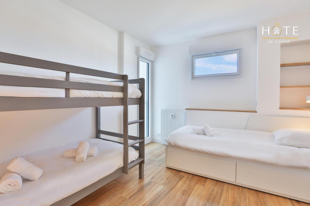 Appartement De Caractere, Superbe Vue Mer 280° La Chaume Exterior photo